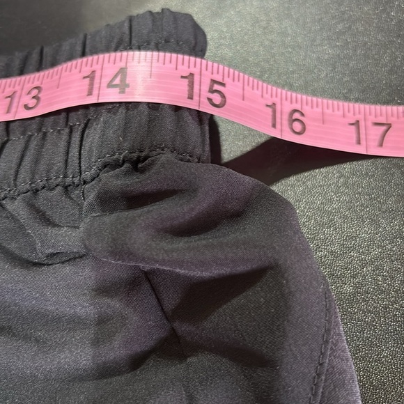 Under Armour Gore Windstopper,elastic drawcord waist, hip pockets,leg zip pocket - Picture 5 of 8